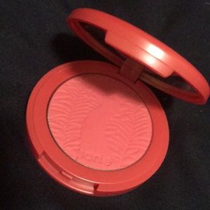 Tarte fearless blush